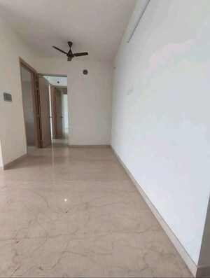 Room in 2 BHK Apartment at Chandak Cornerstone, Worli – for Rent