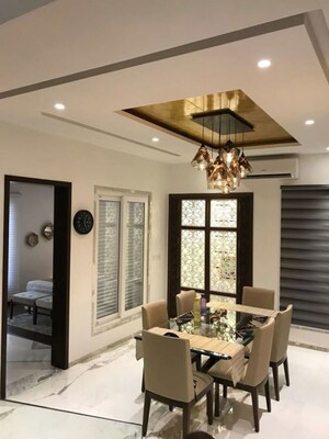 Team Area in 3 BHK Independent House at Defence Colony – for Sale