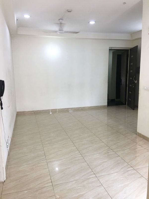 2 BHK 880 Sq.Ft. Apartment in Ajnara Homes