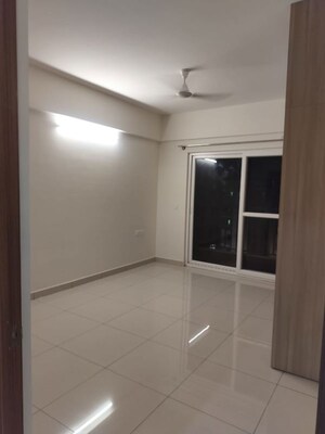 Room in 2.5 BHK Apartment at Shriram Codename Yuva, Budigere – for Rent
