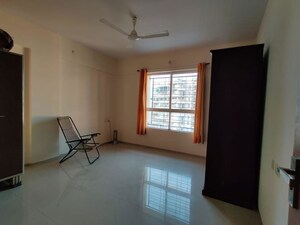 Room in 3 BHK Apartment at GK Rose Icon, Pimple Saudagar – for Rent