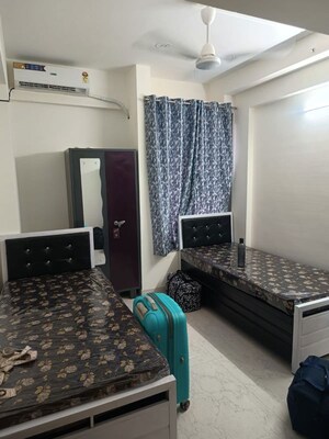 Bedroom in  Pg at Powai – for Rent