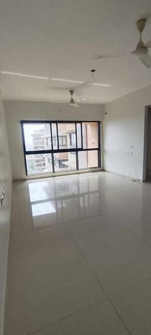 2 BHK Apartment For Rent in Omkar Veda Exclusive, Parel