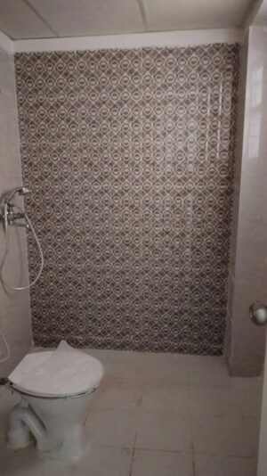 Bathroom in 2 BHK Apartment at Gaur City 7th Avenue, Sector 4 Greater Noida – for Rent