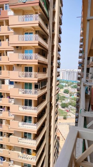 2 BHK Apartment – Exterior View View at Gaur City 7th Avenue, Sector 4 Greater Noida - for Rent