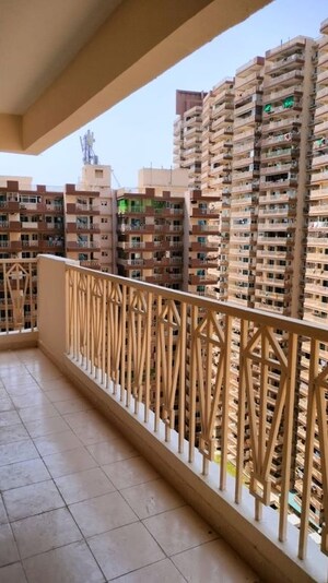 Balcony in 2 BHK Apartment at Gaur City 7th Avenue, Sector 4 Greater Noida – for Rent
