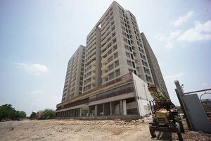 2 BHK Apartment – Exterior View View at Ellisbridge - for Sale