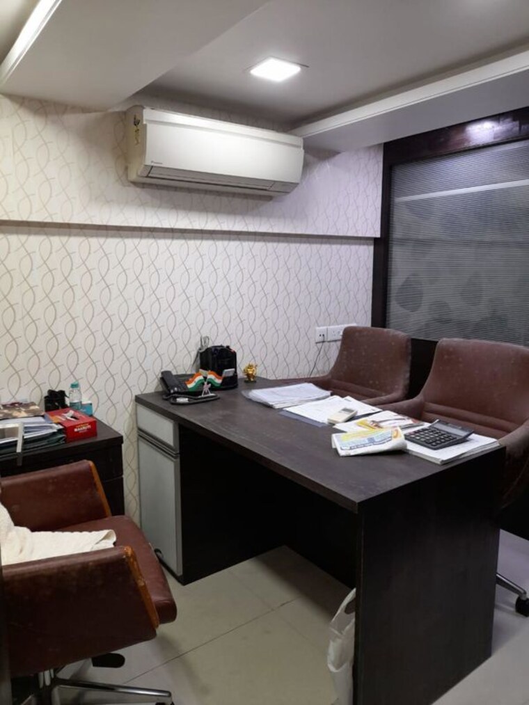 Team Area, satra-plaza Commercial Office Space 350 Sq.Ft. In Vashi Sector 19d Navi Mumbai 10482473