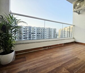 Balcony in  Pg at Jalvayu Vihar – for Rent
