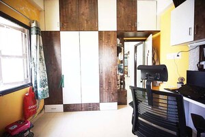 Kitchen in 3 BHK Apartment at Ellisbridge – for Sale