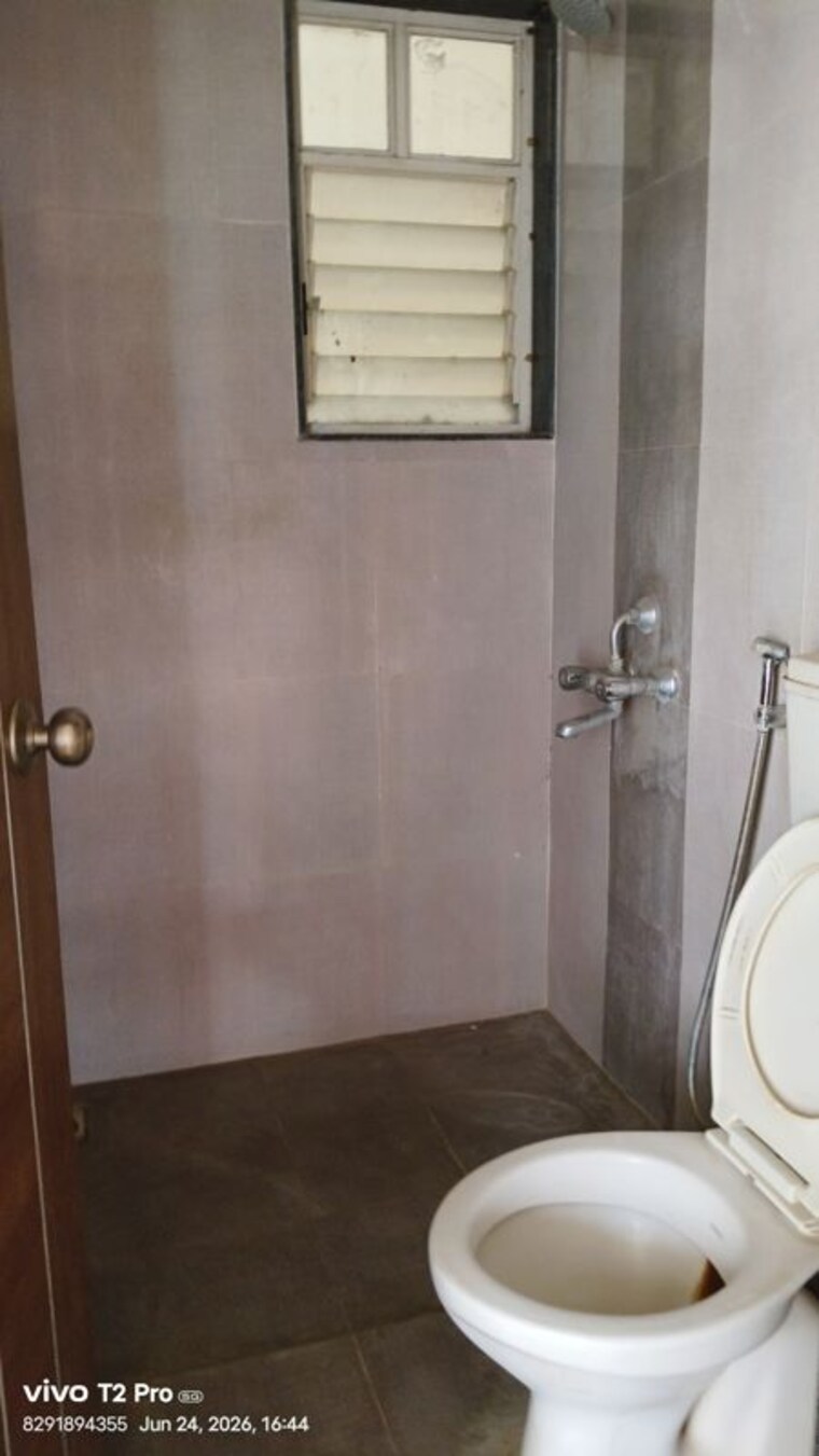 Bathroom, sanskruti-lifespaces-jardin 2 Bedroom 1000 Sq.Ft. Apartment In Mahalunge Pune 10482518