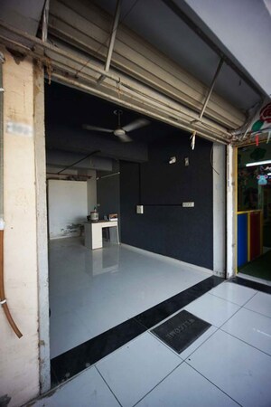 Kitchen in  Shop at Ellisbridge – for Sale