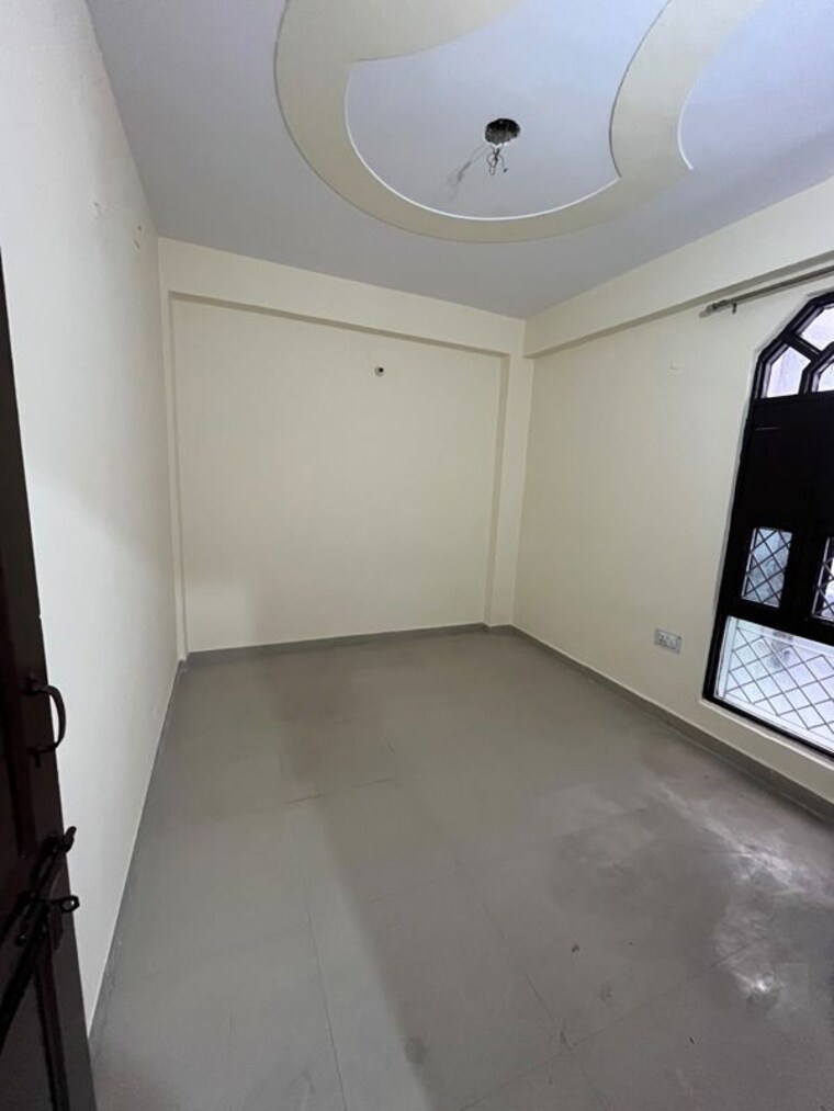 Room, rajendra nagar sector 5 2 Bedroom 950 Sq.Ft. Apartment In Rajendra Nagar Sector 5 Ghaziabad 10482525