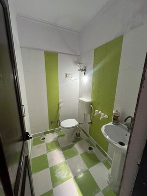 Team Area in 2 BHK Apartment at Rajendra Nagar Sector 5 – for Sale