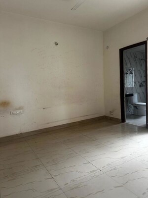 Room in 3 BHK Apartment at Nimbus The Golden Palm, Sector 168 – for Rent