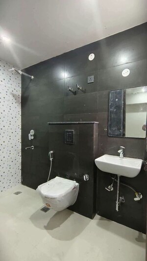 Team Area in 3 BHK Apartment at Ireo Victory Valley, Sector 67 – for Rent