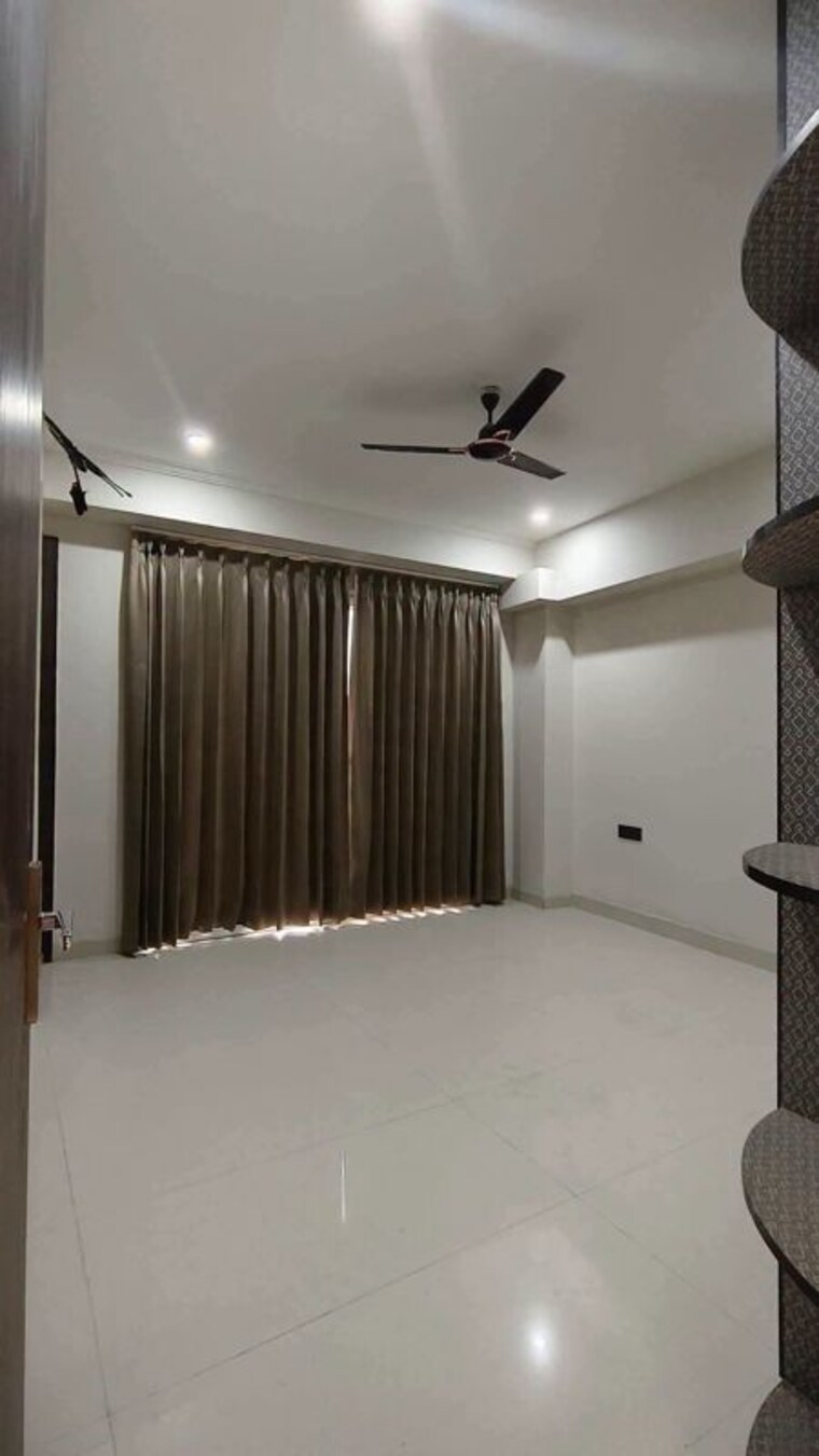Team Area, ireo-victory-valley 3 Bedroom 2550 Sq.Ft. Apartment In Sector 67 Gurgaon 10482534