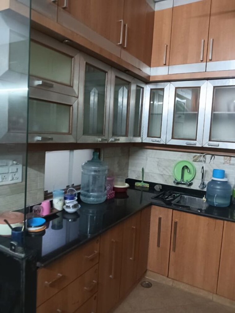 Kitchen, dayanand colony 2 Bedroom 900 Sq.Ft. Builder Floor In Dayanand Colony Delhi 10482560