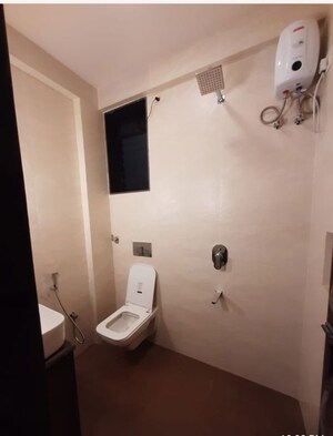 Bathroom in 3 BHK Villa at Kalpataru CHS Belapur, Cbd Belapur Sector 8b – for Rent