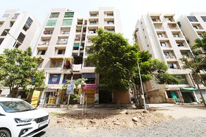  Shop For Sale in Ellisbridge