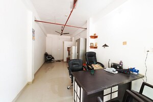 Team Area in  Shop at Ellisbridge – for Sale