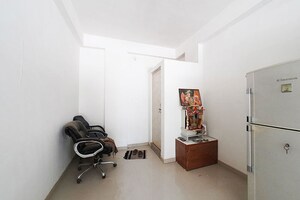 Living Room in  Shop at Ellisbridge – for Sale
