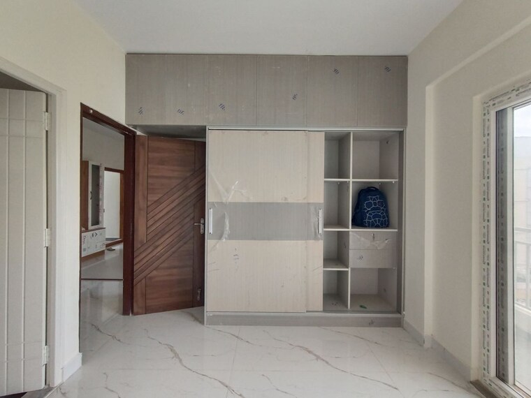 Room, hal layout 2 Bedroom 1200 Sq.Ft. Builder Floor In Hal Layout Bangalore 10482588