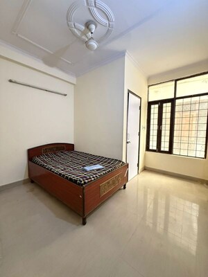Bedroom in 1 BHK Builder Floor at Maidan Garhi – for Rent
