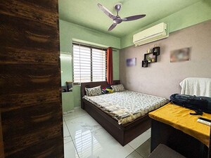 Bedroom in 3 BHK Apartment at Ellisbridge – for Sale