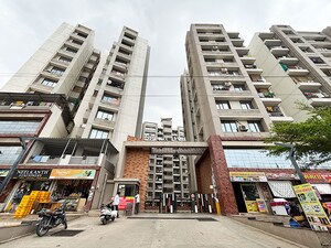 3 BHK Apartment – Exterior View View at Ellisbridge - for Sale