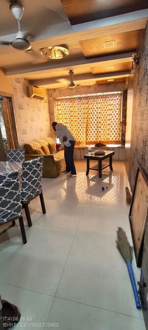 Team Area in 1 BHK Apartment at Star Heights, Kurla West – for Rent