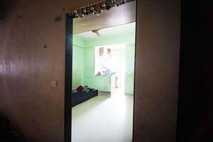Bathroom in 1 BHK Apartment at Ellisbridge – for Sale