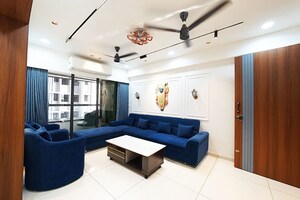 Team Area in 3 BHK Apartment at Ellisbridge – for Sale