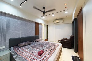 Bedroom in 3 BHK Apartment at Ellisbridge – for Sale