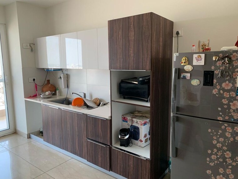 Kitchen, exotic-grandeur 4 Bedroom 3600 Sq.Ft. Apartment In Baltana Zirakpur 10482659