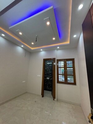 Furnished Amenities in 4 BHK Independent House at Aman Vihar – for Sale