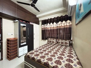Bedroom in 2 BHK Apartment at Ellisbridge – for Sale