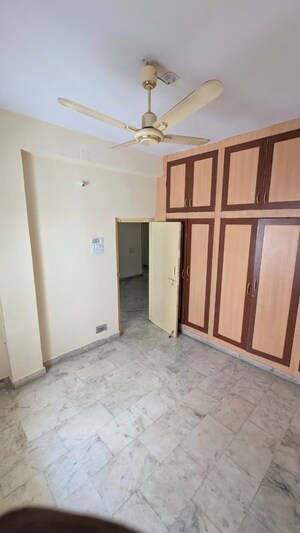 Room in 2 BHK Apartment at Secunderabad – for Rent