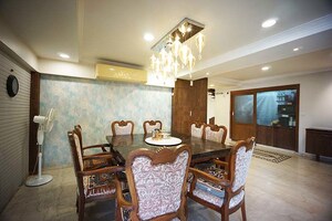 Living Room in 6 BHK Apartment at Ellisbridge – for Sale