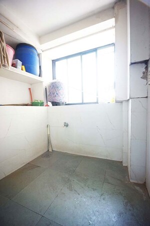 Bathroom in 6 BHK Apartment at Ellisbridge – for Sale