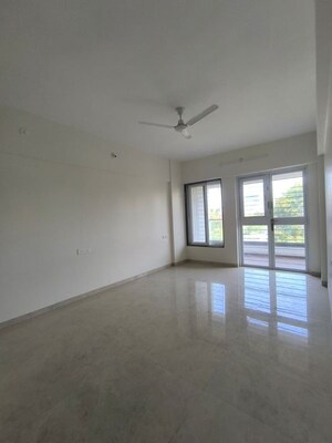 Room in 3 BHK Apartment at Aundh – for Sale