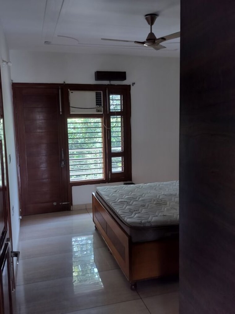 Room, aerocity 2 Bedroom 250 Sq.Ft. Independent House In Aerocity Mohali 10482700