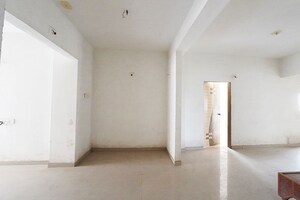 Room in 4 BHK Penthouse at Ellisbridge – for Sale