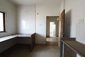 Room in 4 BHK Penthouse at Ellisbridge – for Sale