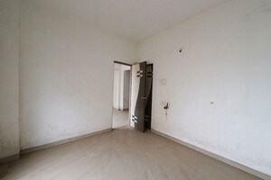 Room in 4 BHK Penthouse at Ellisbridge – for Sale