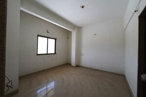 Room in 4 BHK Penthouse at Ellisbridge – for Sale