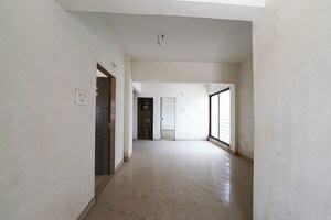 Building Lobby in 4 BHK Penthouse at Ellisbridge – for Sale