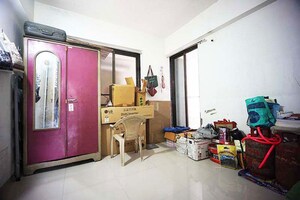 Living Room in 3 BHK Apartment at Ellisbridge – for Sale