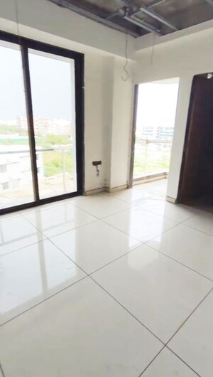 Room in 3 BHK Apartment at Race Course – for Sale