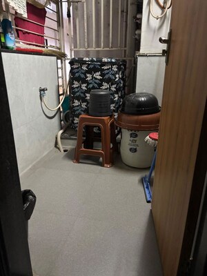 Team Area in 2 BHK Apartment at Udhana – for Sale
